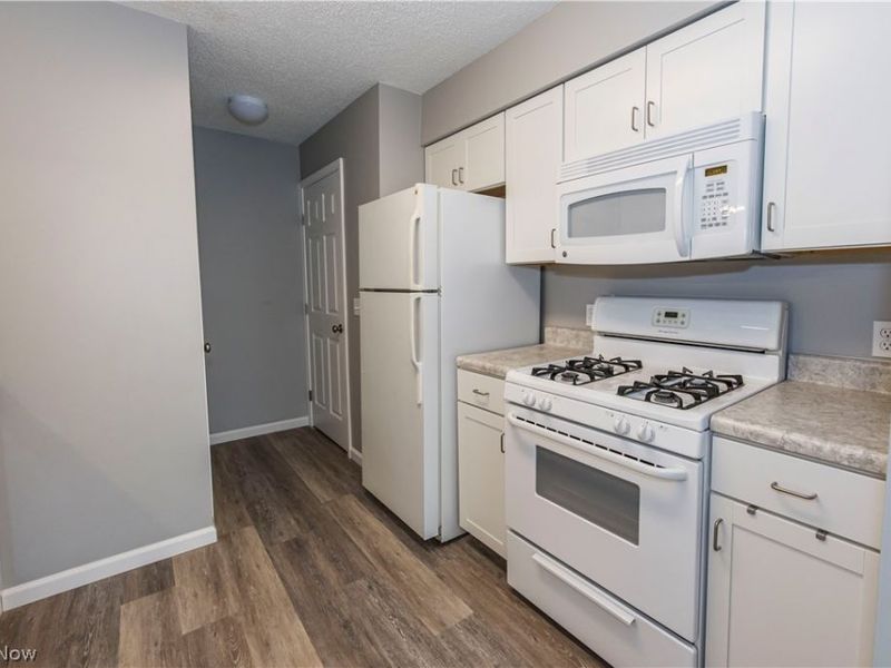2796 Mull Avenue , Unit E, Copley, OH 44321 Photo 14