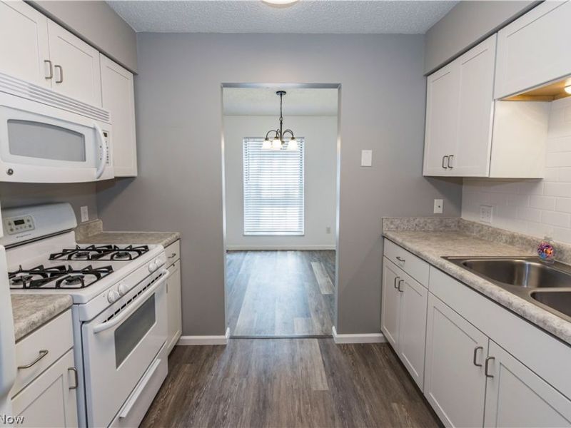 2796 Mull Avenue , Unit E, Copley, OH 44321 Photo 17