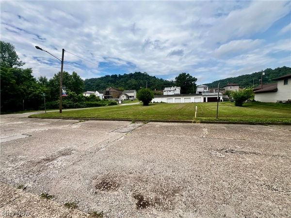 3rd Street , Yorkville, OH 43971