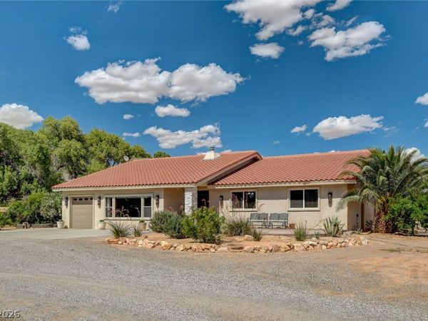 1950 Bowman Road, Logandale, NV 89021