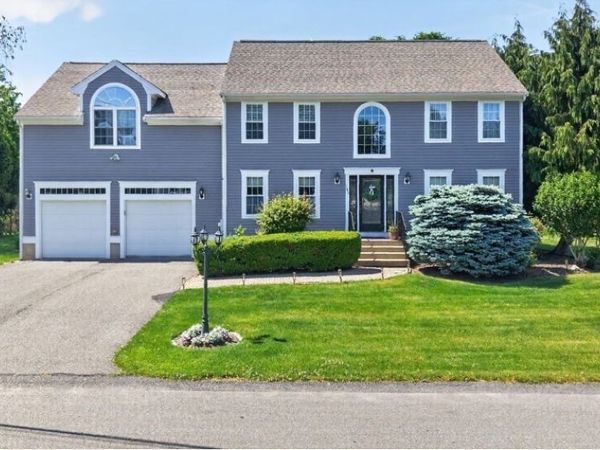 185 Rosewood Road, Somerset, MA 02726