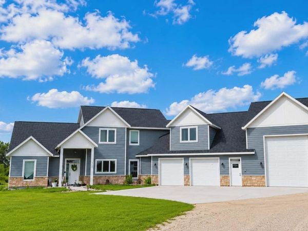 1955 Brownell Street, Saint Charles, MN 55972