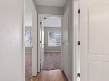 924 East Milgeo Avnue, Ripon, CA 95366 Photo