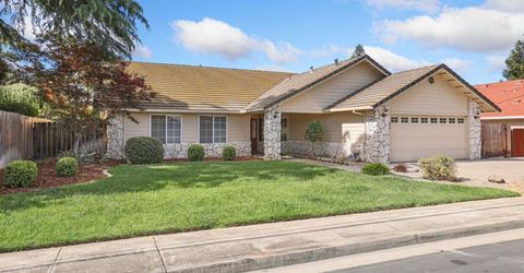 924 East Milgeo Avnue, Ripon, CA 95366 Photo