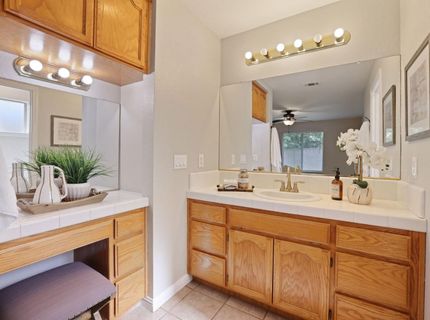 924 East Milgeo Avnue, Ripon, CA 95366 Photo