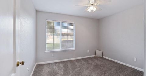 924 East Milgeo Avnue, Ripon, CA 95366 Photo