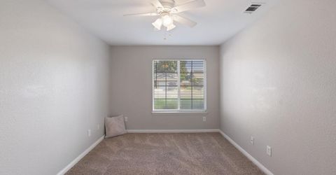 924 East Milgeo Avnue, Ripon, CA 95366 Photo