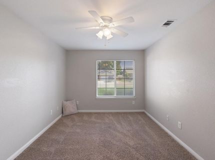 924 East Milgeo Avnue, Ripon, CA 95366 Photo