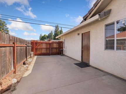 924 East Milgeo Avnue, Ripon, CA 95366 Photo