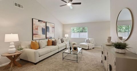 924 East Milgeo Avnue, Ripon, CA 95366 Photo