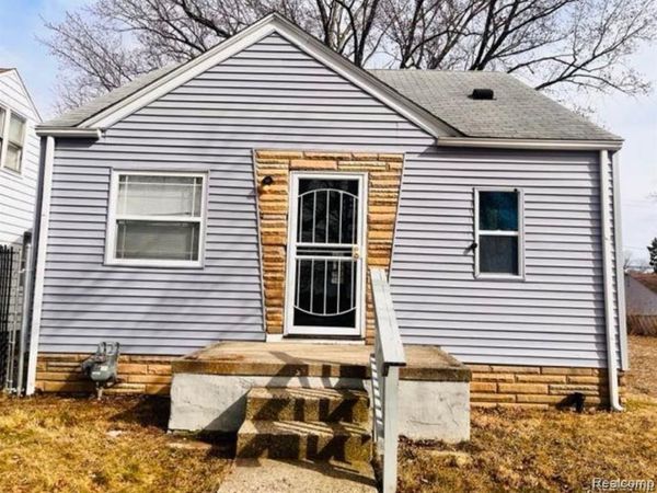 18918 DRESDEN Street, Detroit, MI 48205