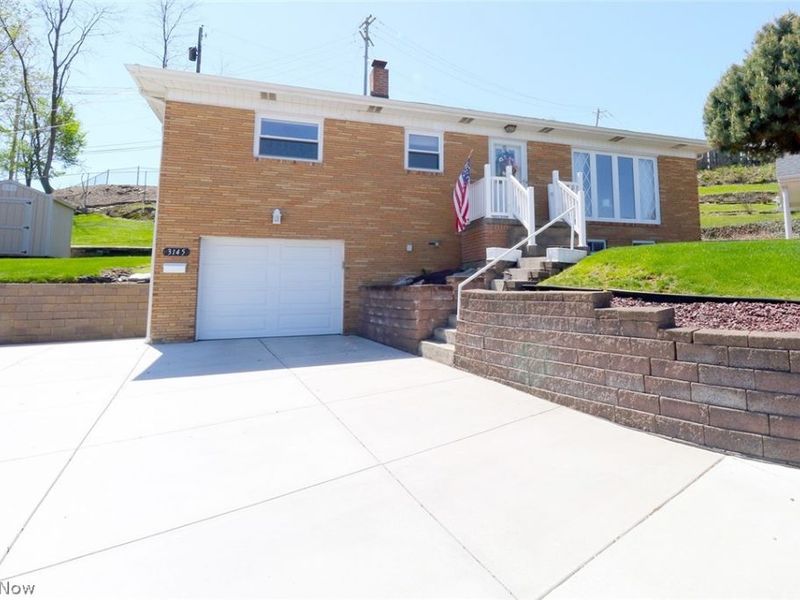 3145 Crestline Drive, Steubenville, OH 43952 Photo 2