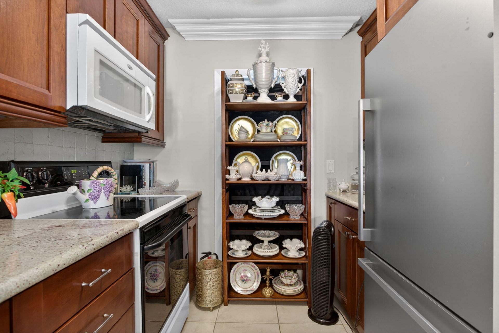 800 Pine Drive, Unit 13, Pompano Beach, FL 33060 Photo