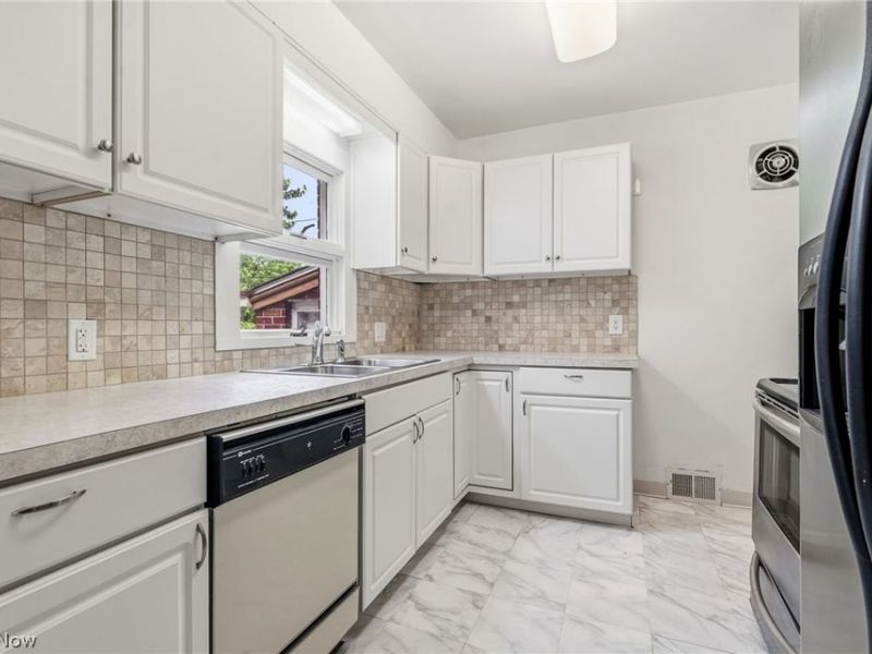 3312 Yale Avenue NW, Canton, OH 44709 Photo 14