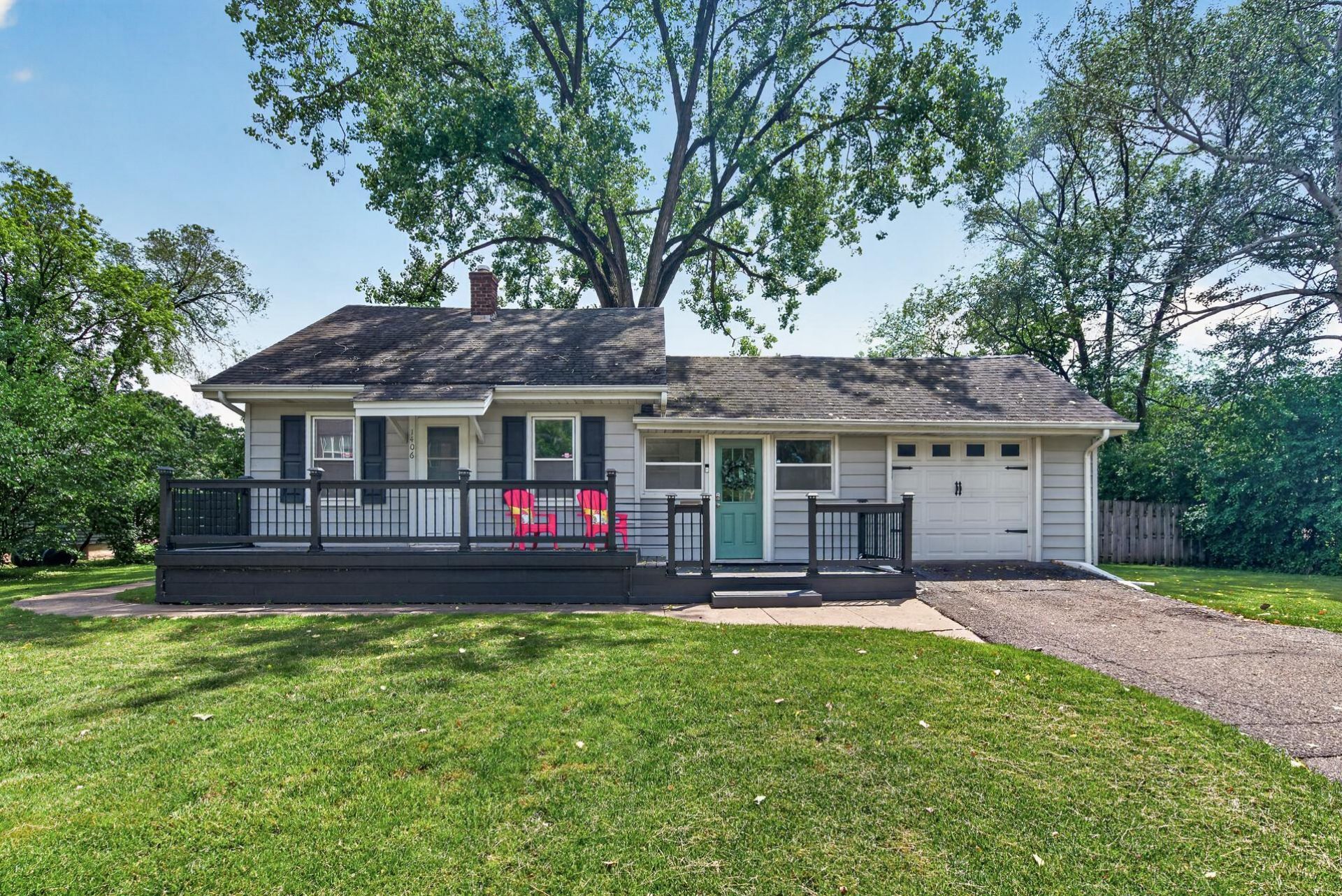 1406 Division Street, Hopkins, MN 55343