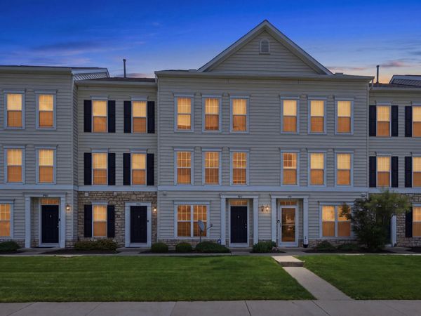 5976 New Albany Road W, Unit 44, New Albany, OH 43054