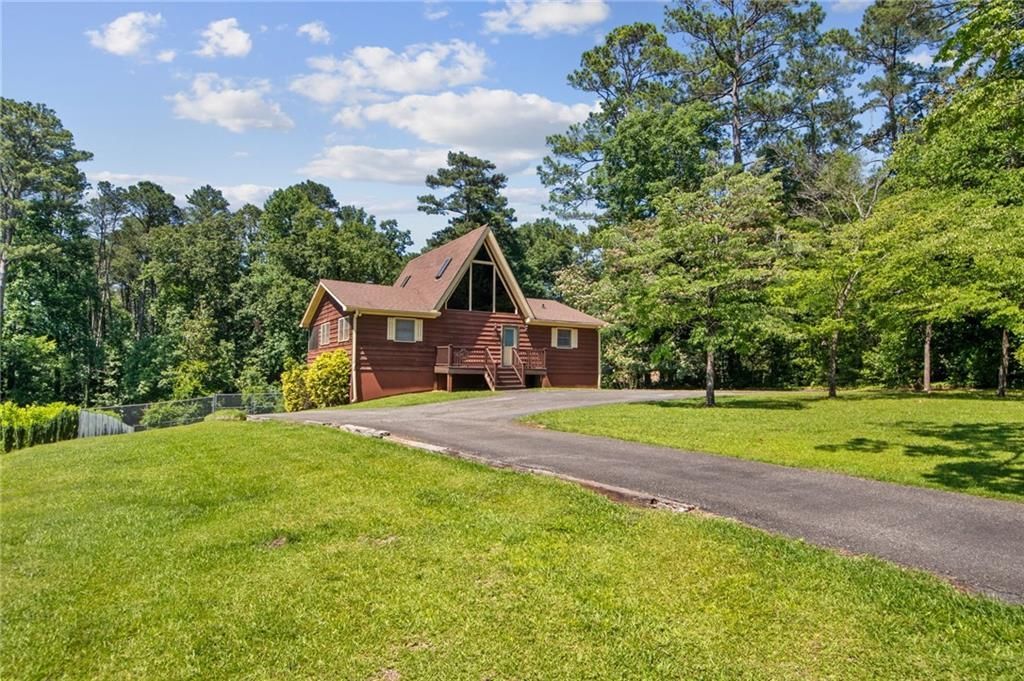 4706 Colony Drive Se, Acworth, GA 30102 Main Photo