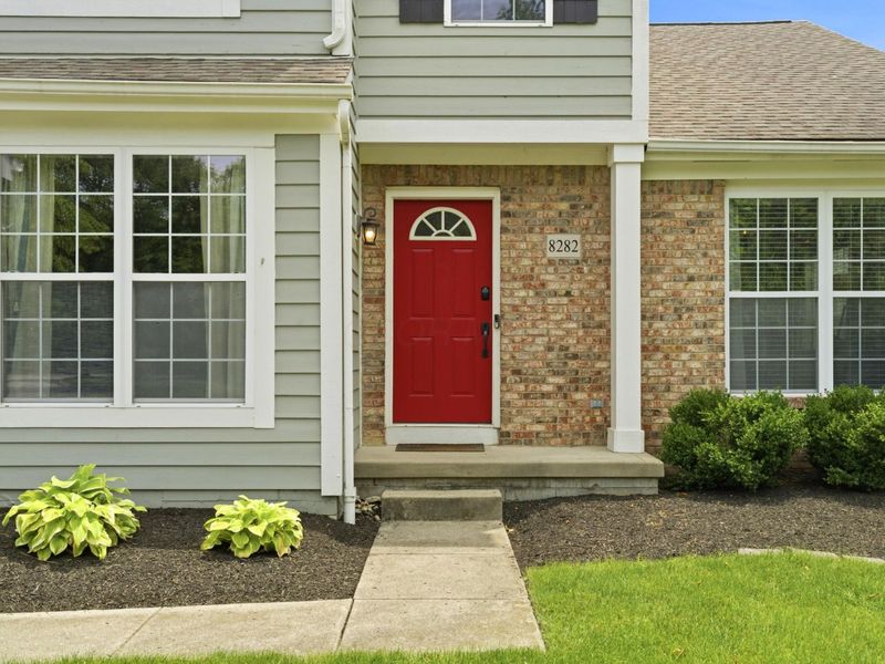 8282 Skelton Court, Blacklick, OH 43004 Photo 2