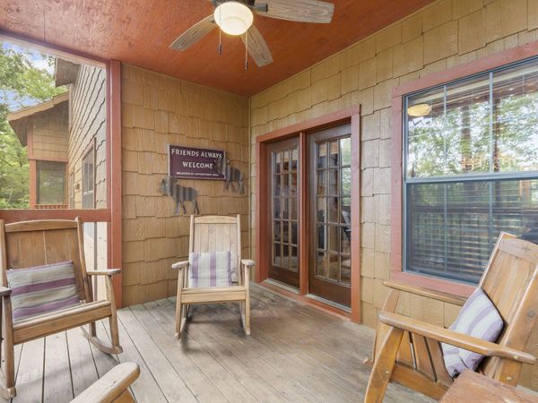 272 Oakridge Road , Branson, MO 65616