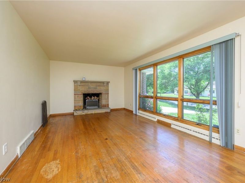 1279 Chippewa Avenue, Akron, OH 44305 Photo 4