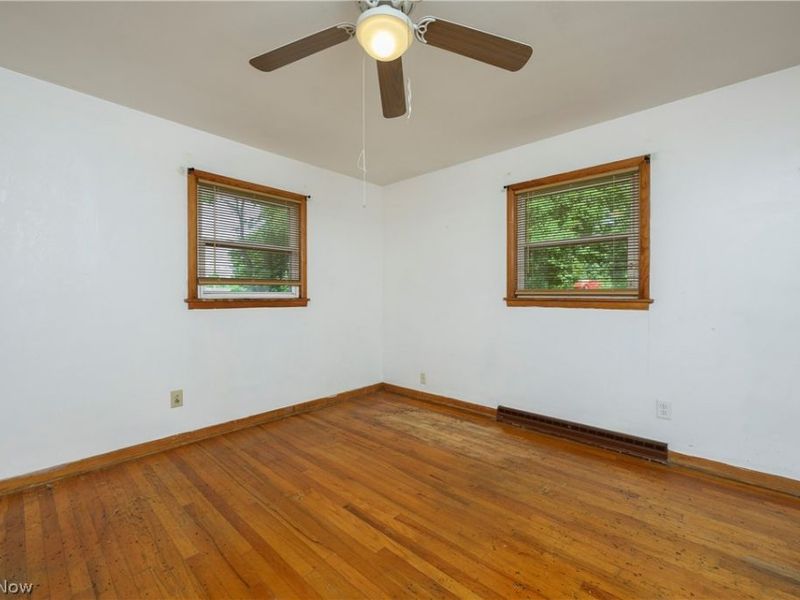 1279 Chippewa Avenue, Akron, OH 44305 Photo 6