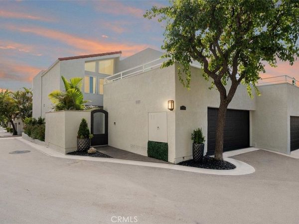 23 Canyon Crest, Corona Del Mar, CA 92625