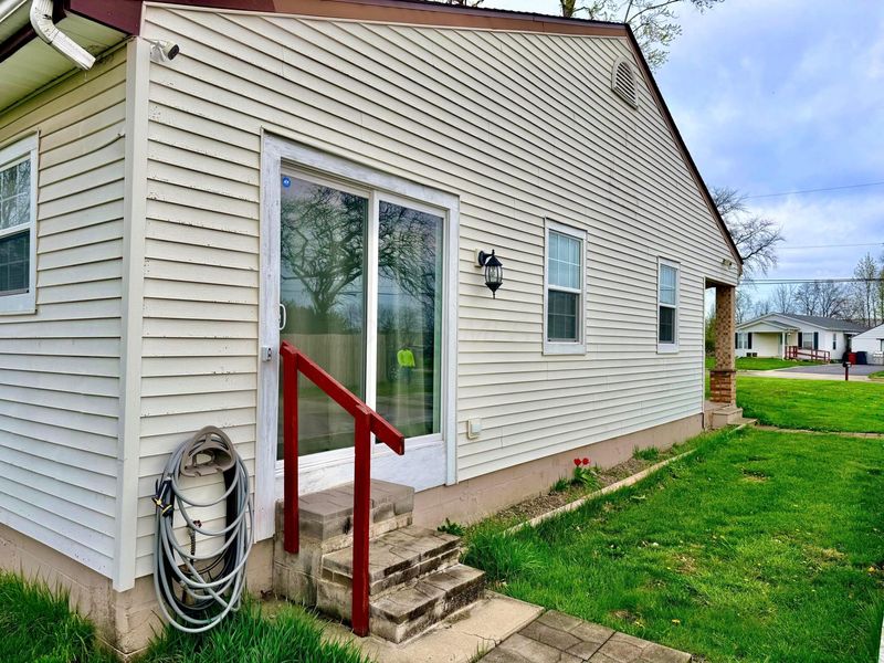2153 Sonora Drive, Grove City, OH 43123 Photo 3