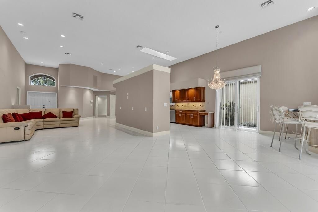 6429 Three Lakes, Boynton Beach, FL 33437 Photo
