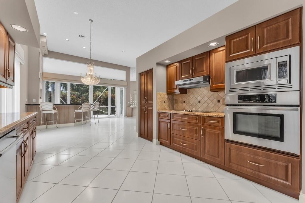 6429 Three Lakes, Boynton Beach, FL 33437 Photo