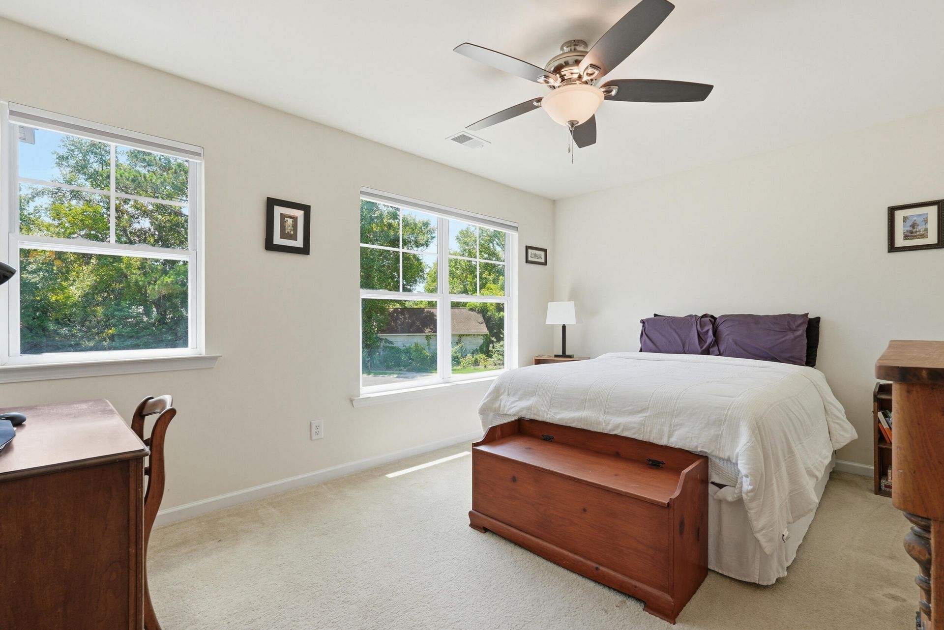 2432 Valentine Way Photo 19
