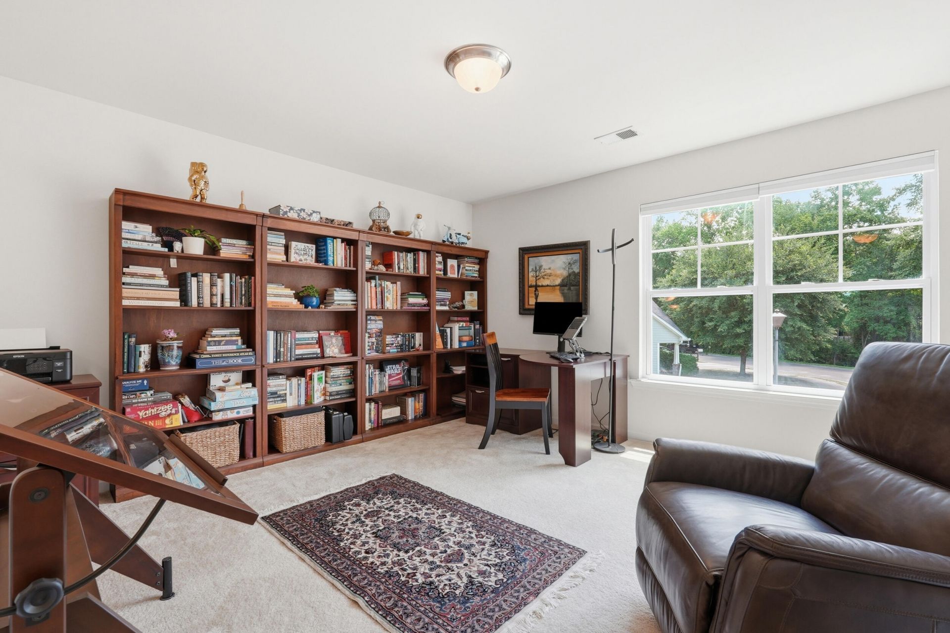 2432 Valentine Way Photo 21