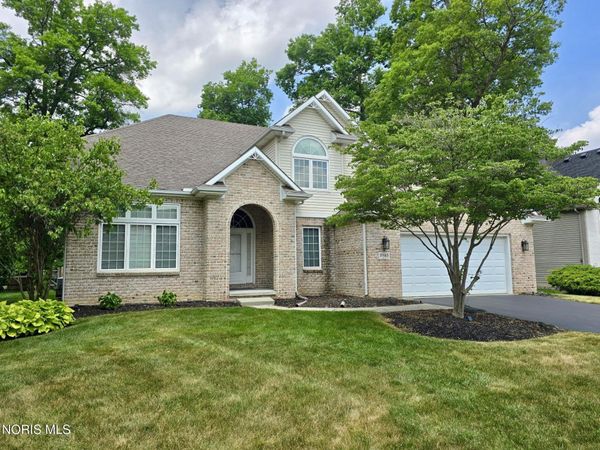 8948 Linden Lake Road, Sylvania, OH 43560