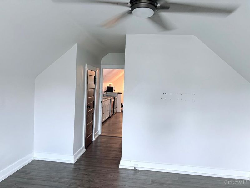 2757 Madison Road, Cincinnati, OH 45209 Photo 9