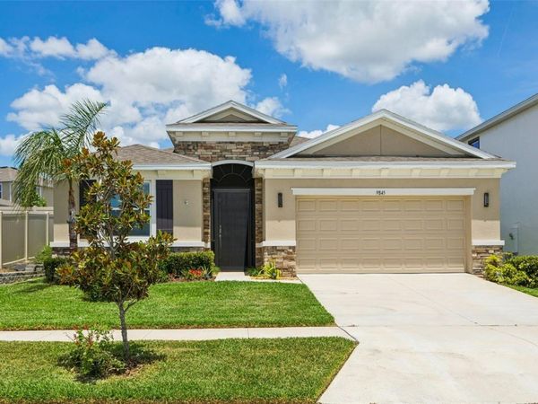 9845 SHORELINE VIEW WAY , WESLEY CHAPEL, FL 33545