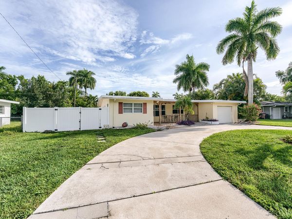 1443 Ricardo Avenue, Fort Myers, FL 33901
