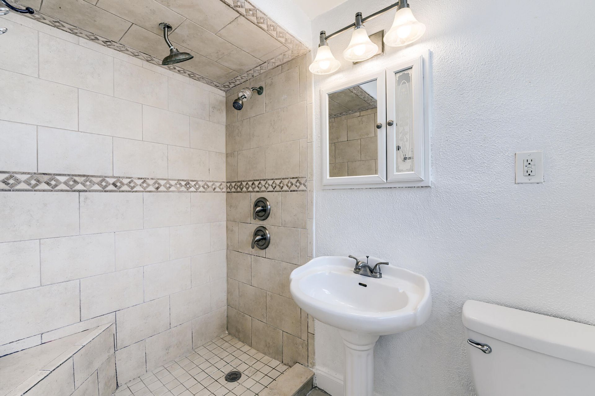 1443 Ricardo Avenue, Fort Myers, FL 33901 Photo