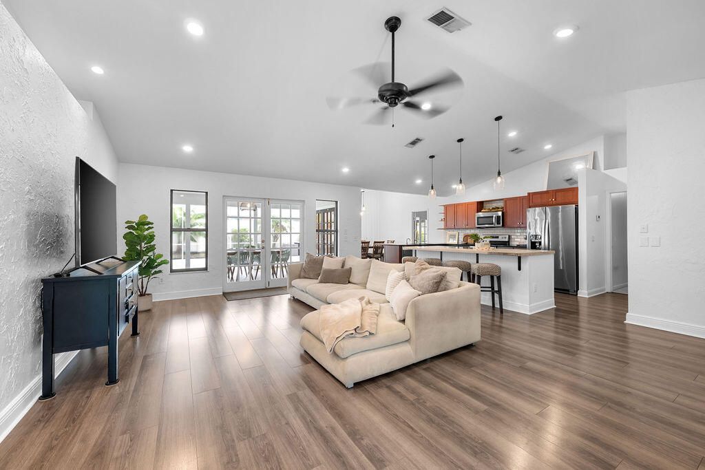 5068 SE Major Way, Stuart, FL 34997 Photo