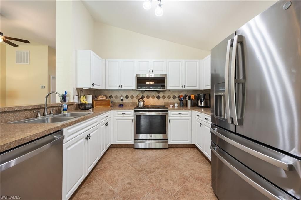 1504 Honor Ct , Lehigh Acres, FL 33971 Photo