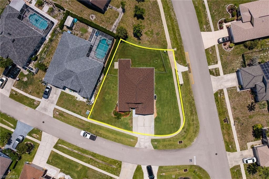 1504 Honor Ct , Lehigh Acres, FL 33971 Photo