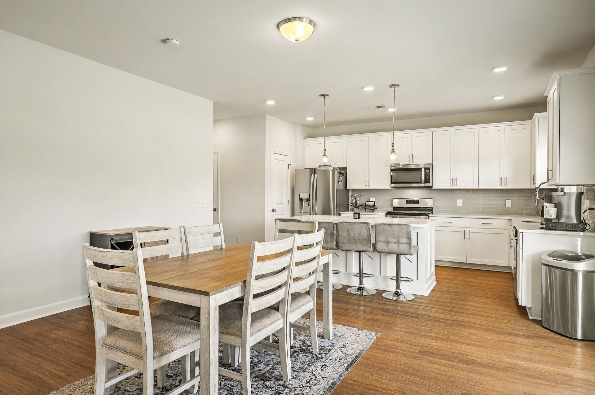 418 Carrara Drive Photo 11