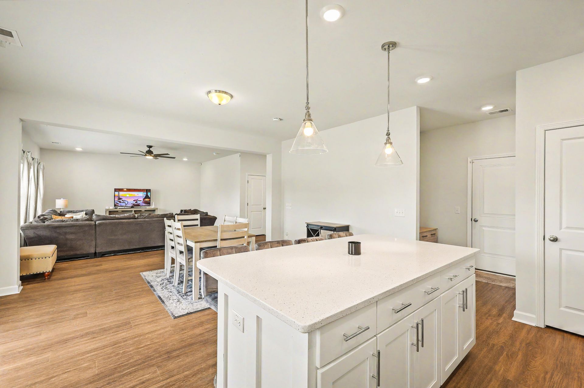 418 Carrara Drive Photo 15
