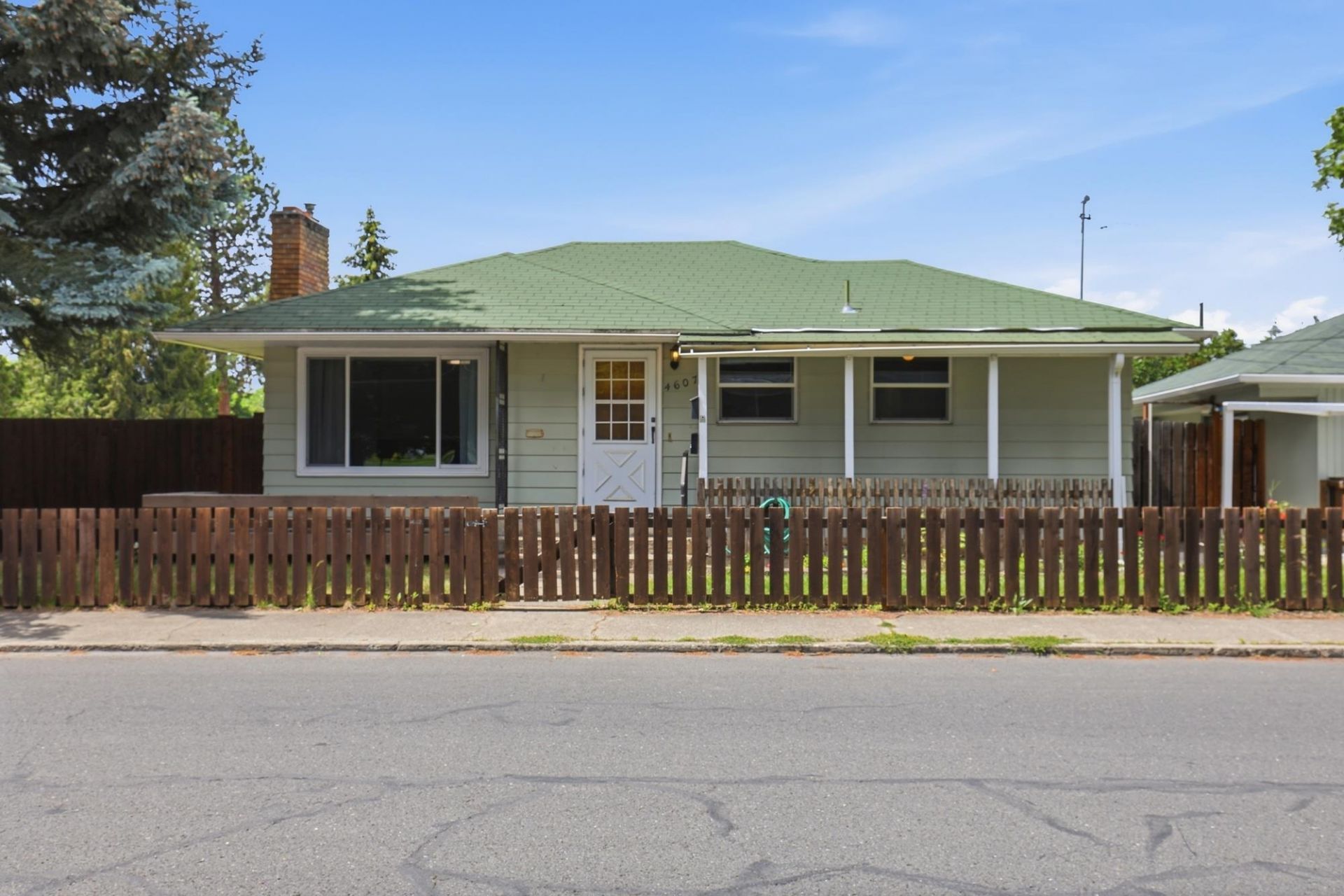 4607 N Gst St primary photo