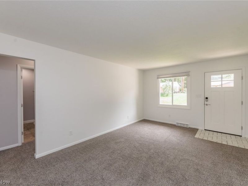 3862 & 3866 Seneca Street, Stow, OH 44224 Photo 6
