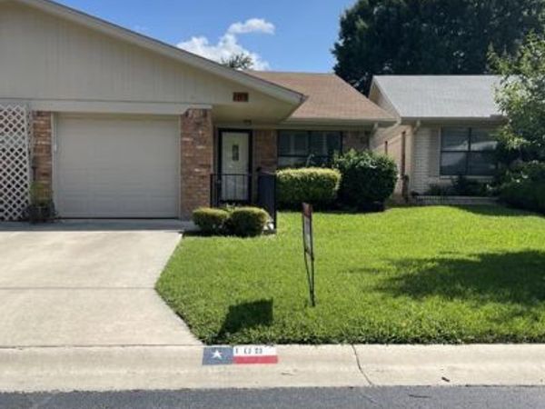 109 Azalea Drive, Unit 1, Brownwood, TX 76801