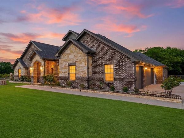 3412 Bent Creek Trail, Crowley, TX 76036