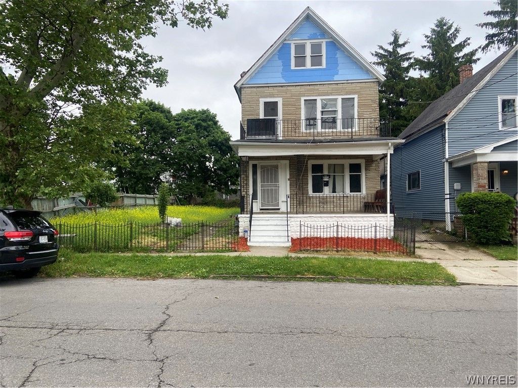 19 Moselle Street, Buffalo, NY 14211 Main Photo