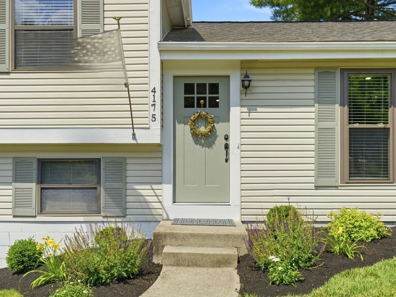 4175 Pewter Court, Columbus, OH 43230 Photo 2