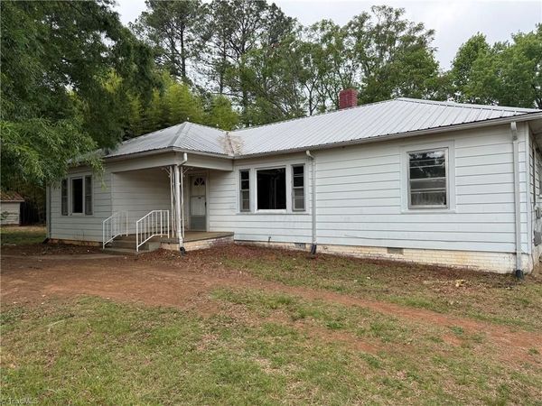 8884 Woods Dairy Road , Denton, NC 27239
