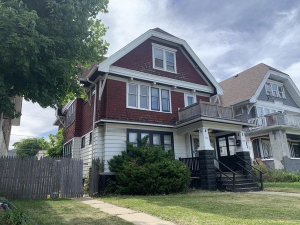 2867 N 37th STREET, Unit 2869, Milwaukee, WI 53210