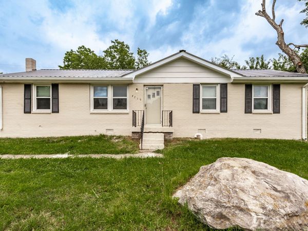 4719 Austin Peay Hwy , Westmoreland, TN 37186